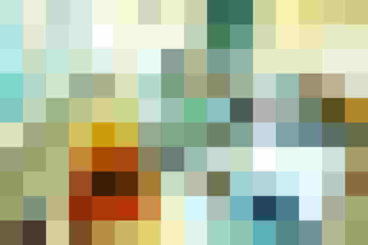 rwsanderskompetent MitarbeiterInnen füllen Gewürze ab.