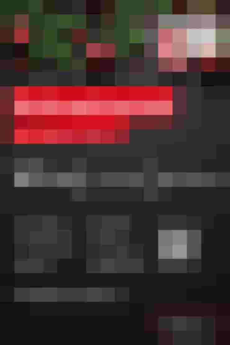 Plakat Weihnachtsmarkt am Campus Oberrain mit Tannenzweigen und Kugeln