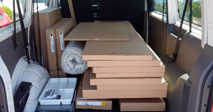 Neue Wohnungen in Mittersill Der Transporter wurde kurzerhand zum Lieferwagen umfunktioniert.