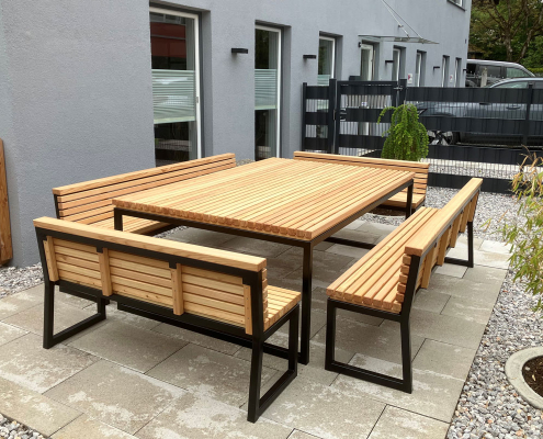 große Terrassengarnitur